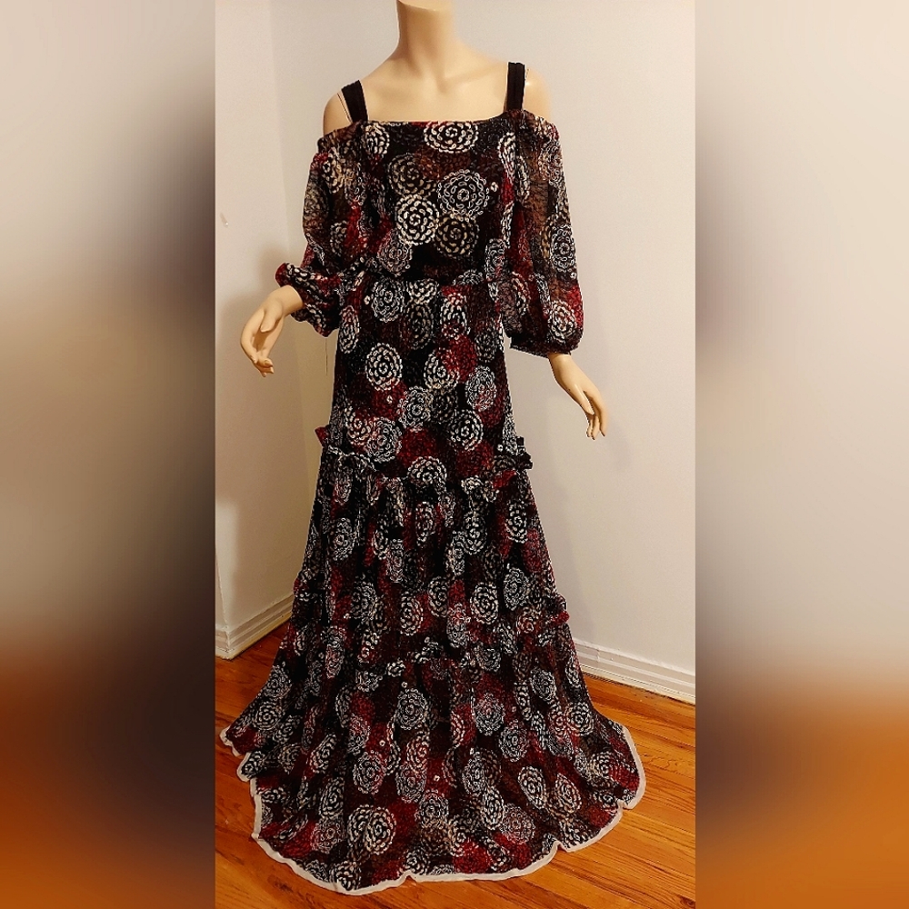 OMOL Maxi lace ruffle Gown off shoulder